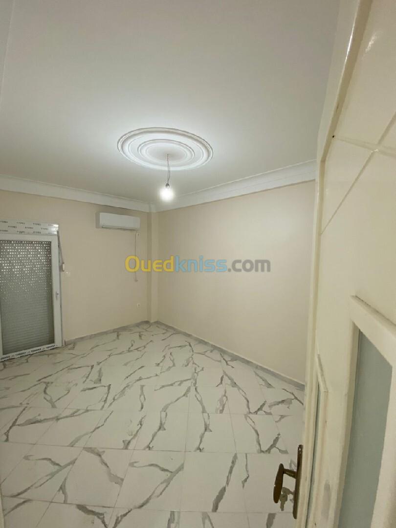 Vente Appartement F2 Alger Bordj el kiffan