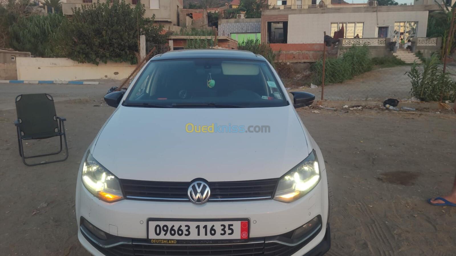 Volkswagen Polo 2016 carte