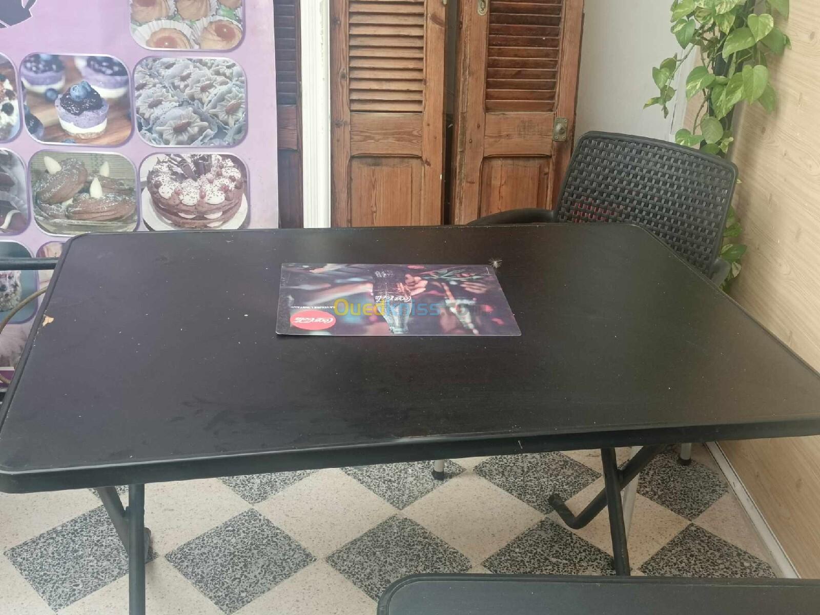 Table a cafétéria ou fase fode