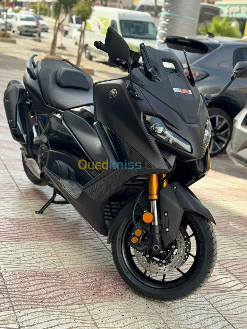 YAMAHA TMAX 562 TECH MAX 2024