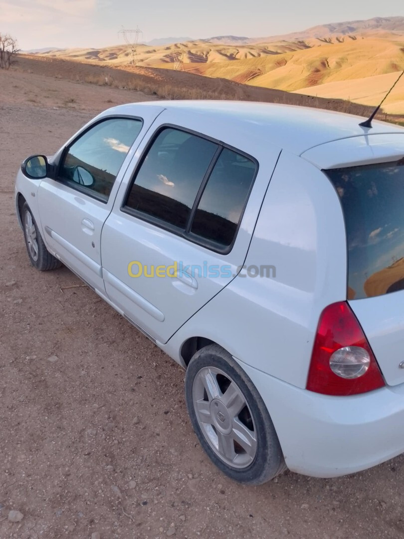 Renault Clio Campus 2015 Clio Campus