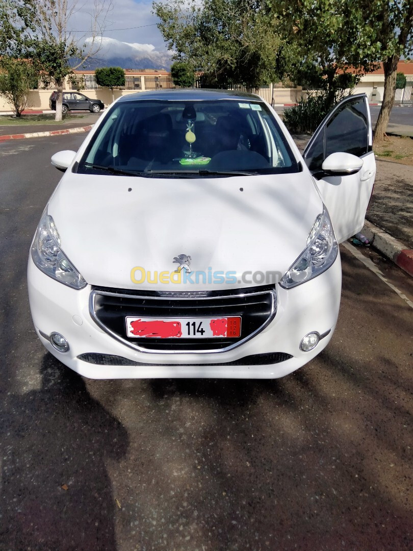 Peugeot 208 2014 Allure