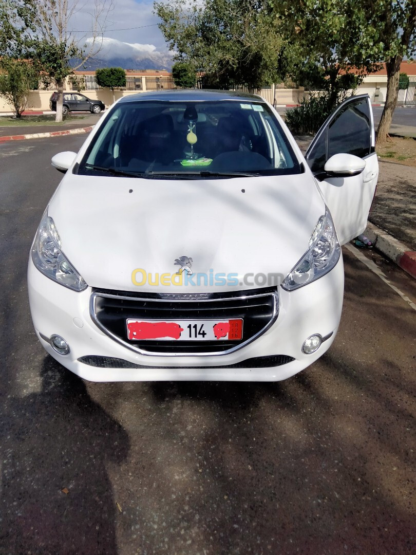 Peugeot 208 2014 Allure