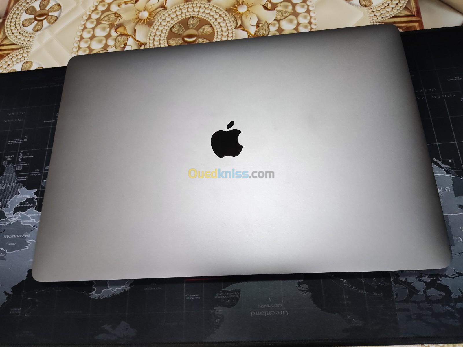 macbook pro 2019, 16 Pouces, 58 cycles, 16gb , 1tb , 60 cycles