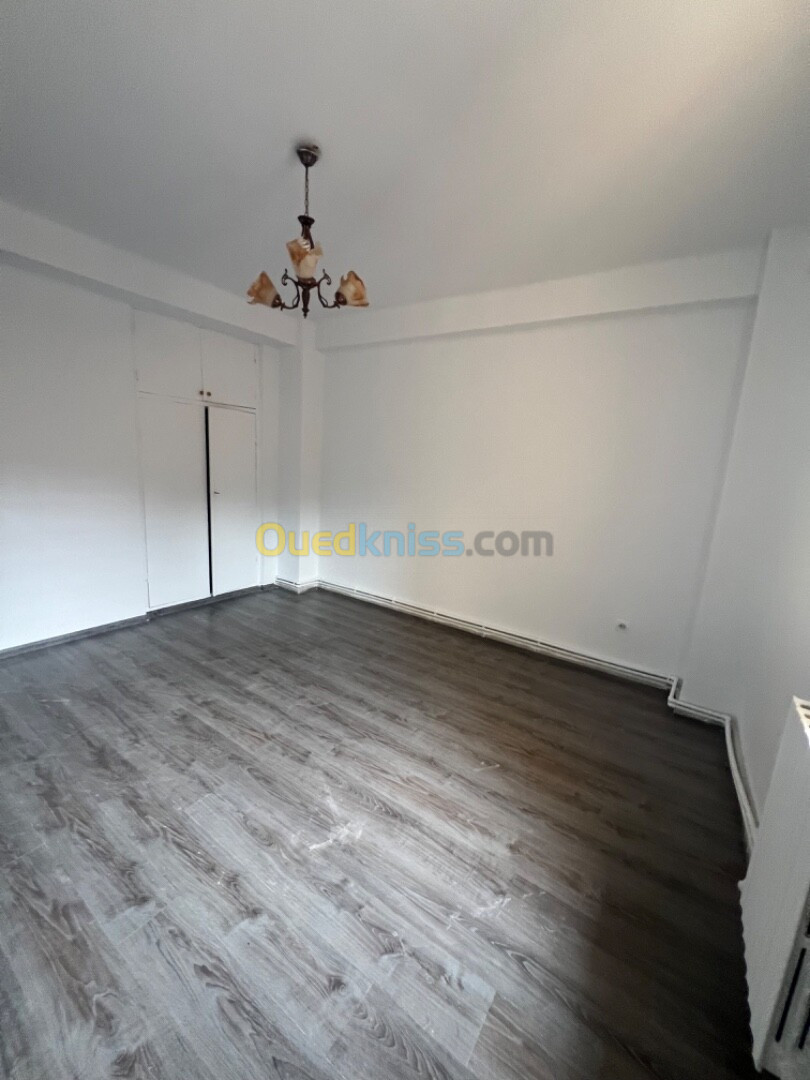 Vente Appartement F5 Alger Birkhadem