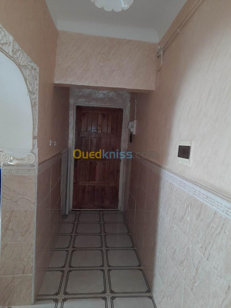 Vente Appartement F5 Oran Ain el turck