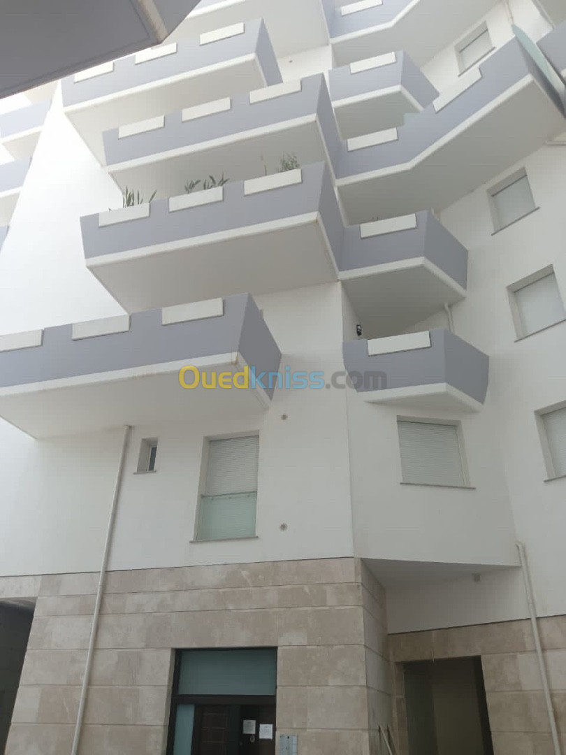 Vente Duplex F4 Tizi ouzou Tigzirt