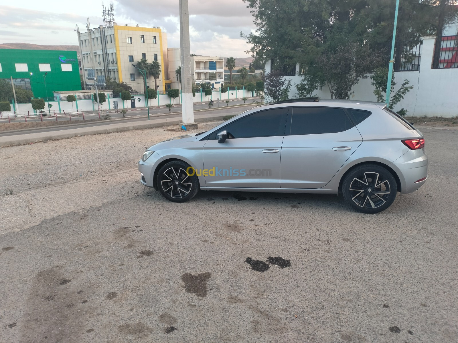 Seat Leon 2019 Urban kit fr 143