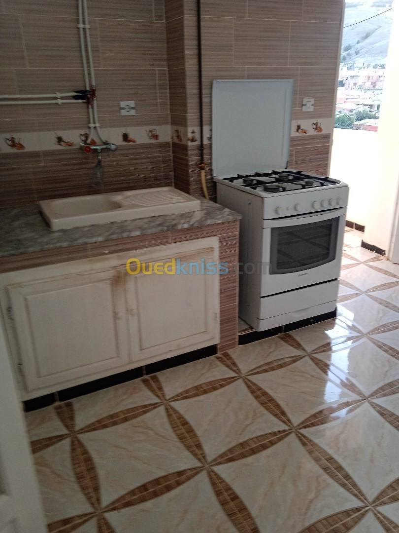 Vente Appartement F3 Chlef Tenes