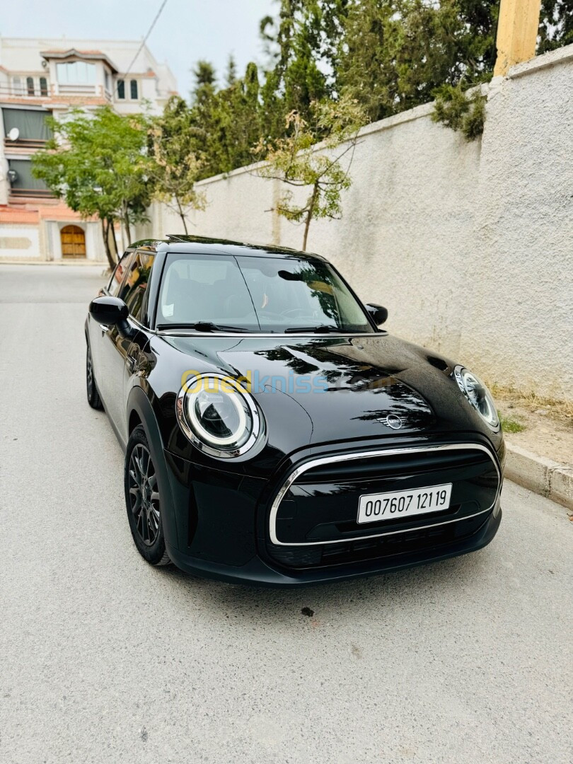 Mini Cooper hatch F55 2021 5 PORTES COOPER 136 CH EDITION CAMDEN BVM6 viber /whatsapp 0033767226657