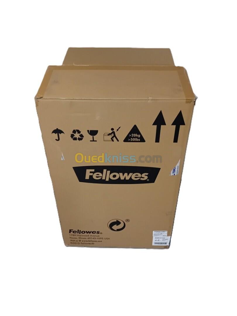 FELLOWES DESTRUCTEUR DE DOCUMENTS AUTOMAX 550C - 83 Litres - COUPE CROISÉE - AGRAFES - TROMBONESES