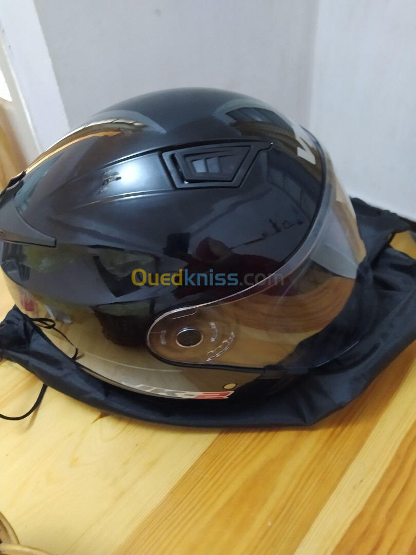 Casque moto