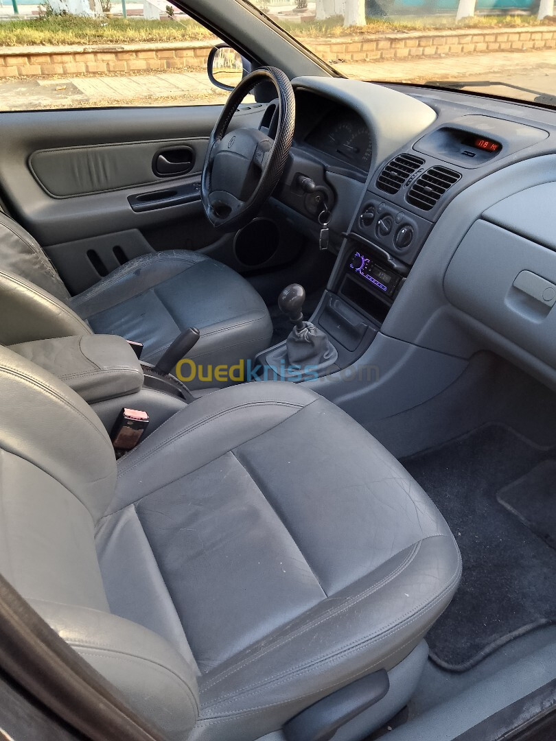 Renault Laguna 1 1999 Laguna 1