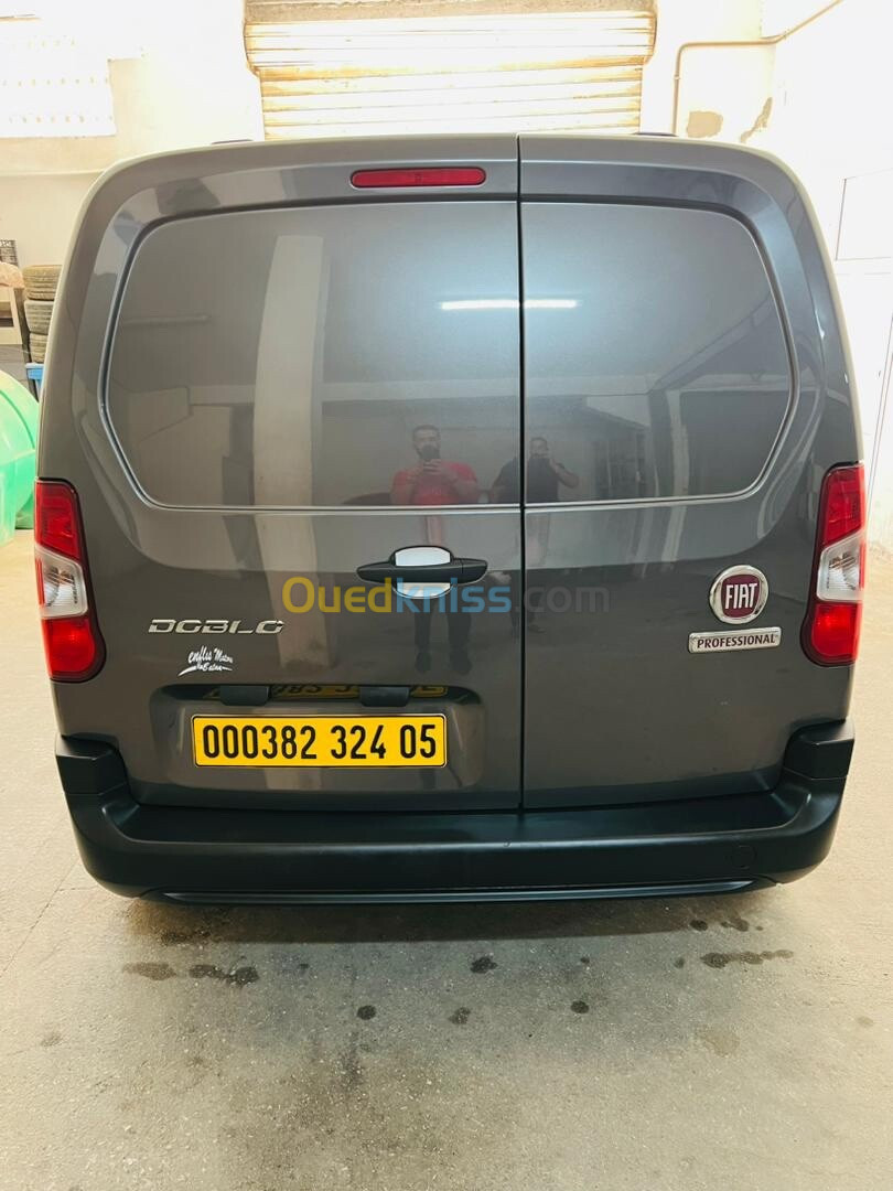 Fiat Doblo 2024 Italien