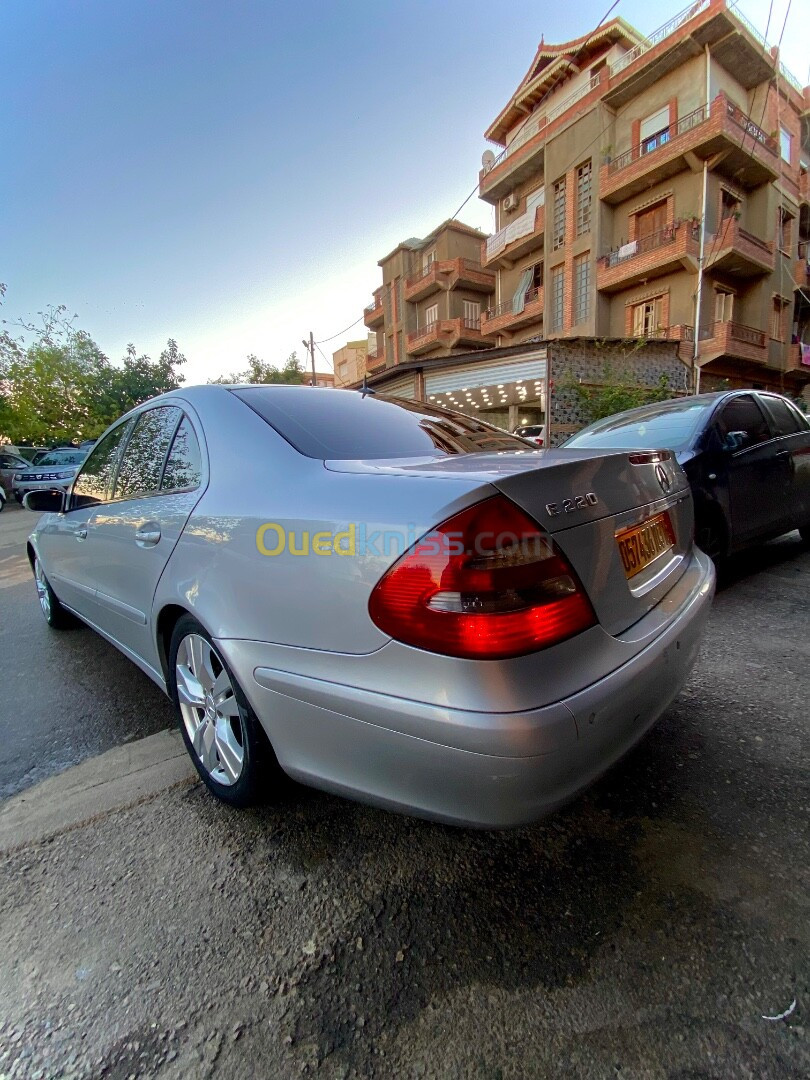 Mercedes Classe E 2003 Classic