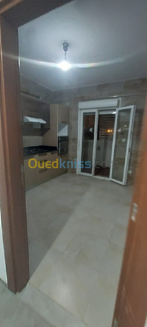 Location Appartement F4 Alger Mohammadia