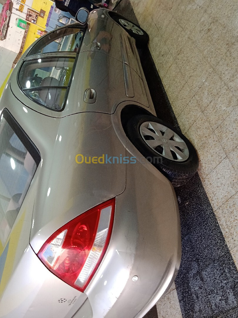 Nissan Sunny 2012 Sunny