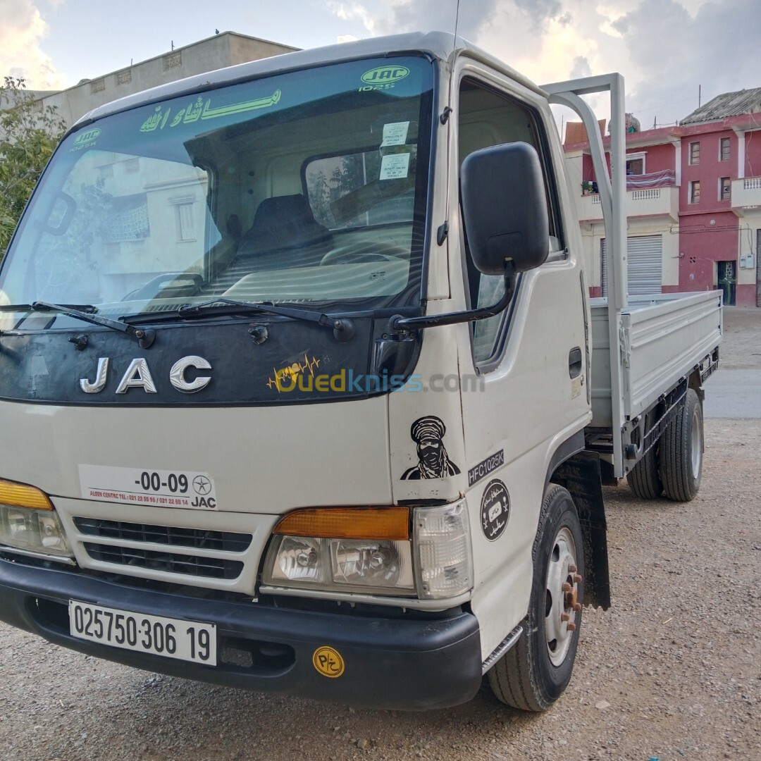 JAC 1025 2006