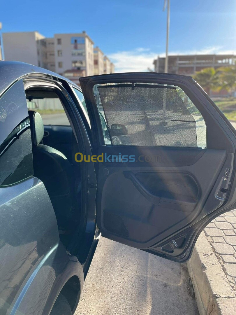 Ford Focus 5 portes 2009 Ghia