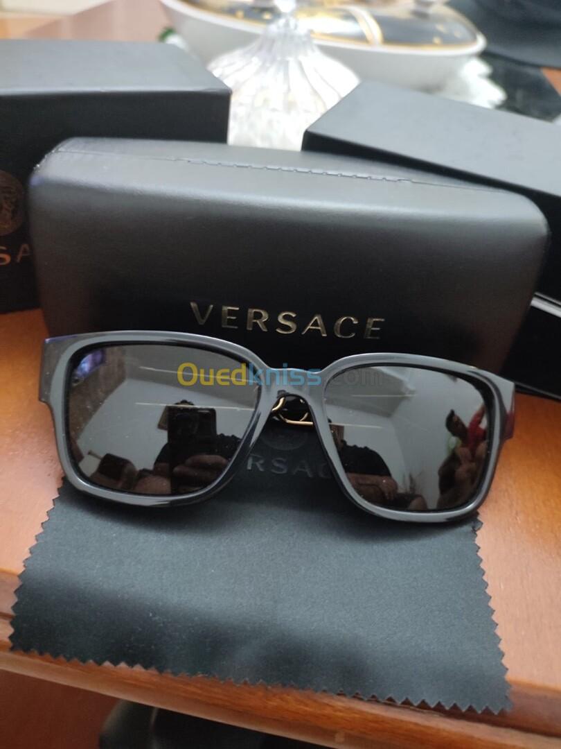 Lunettes de soleil Versace 