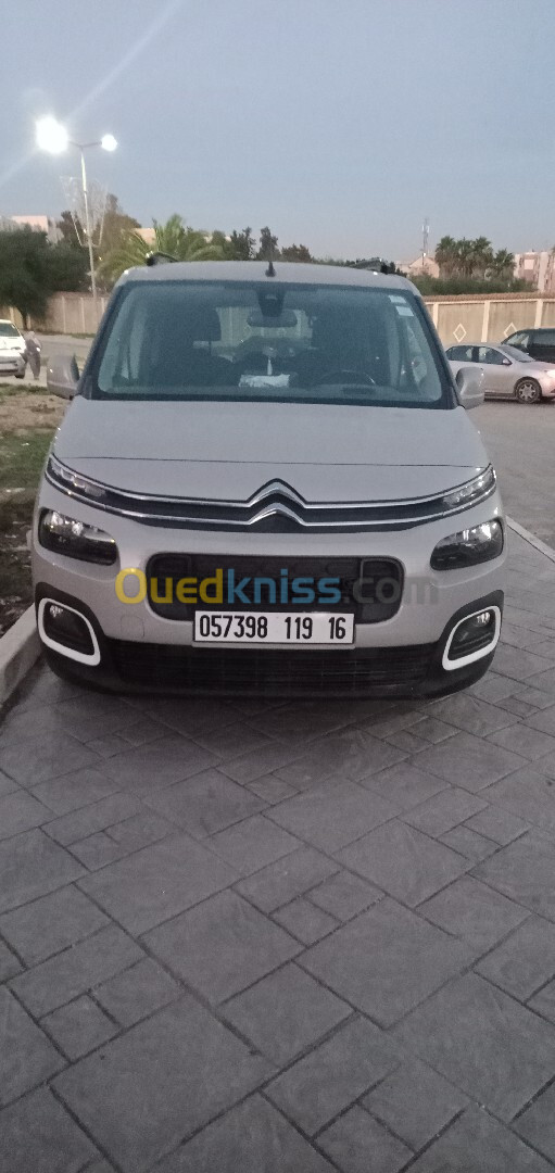 Citroen Berlingo Multispace 2019 Berlingo Xtreme multispasse 7places