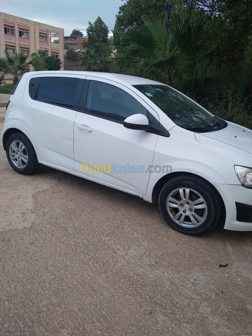 Chevrolet Sonic 2012 