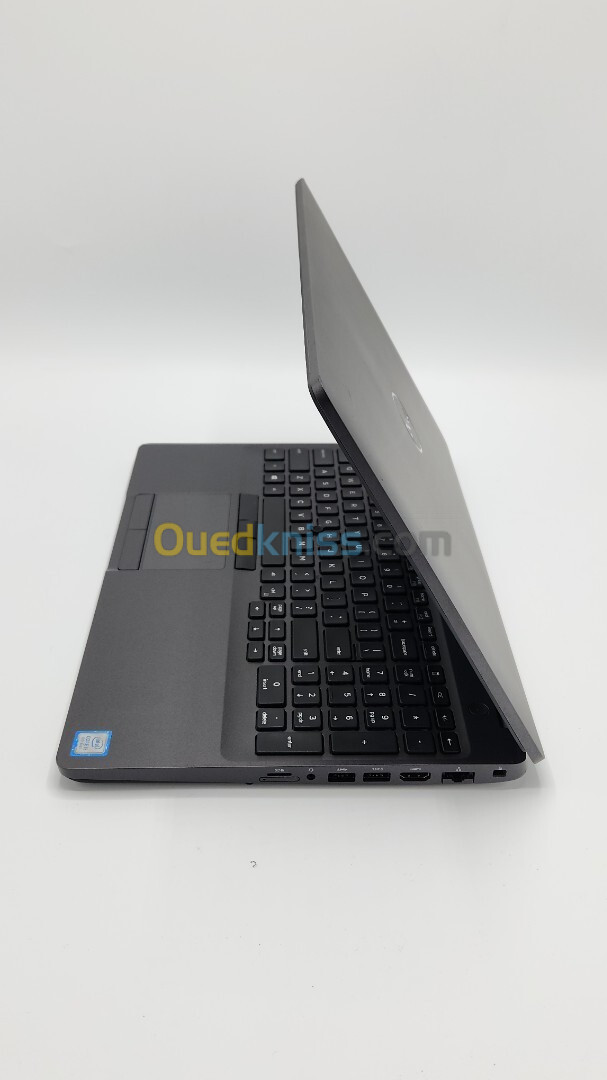 LAPTOP Dell latitude 5500 I5 8EME 8GB RAM 256 SSD RADEON 540x (2gb)