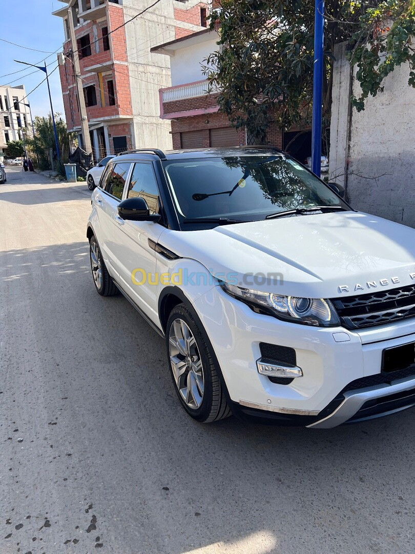 Land Rover Range Rover Evoque 2015 Dynamique, plus cinq caméras