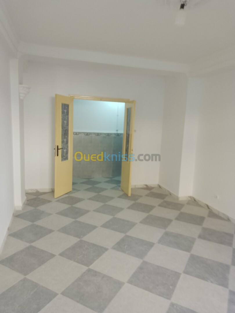 Vente Appartement F3 Alger Ain naadja