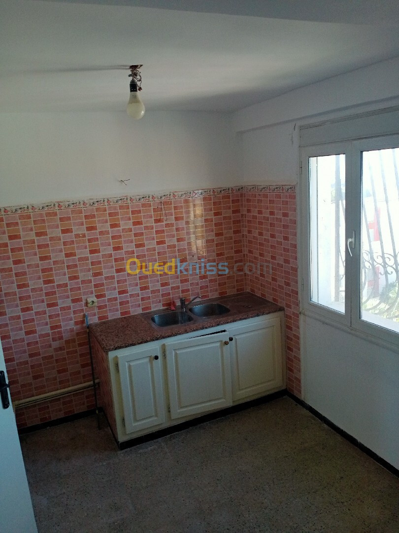 Vente Appartement F5 Alger Bouzareah