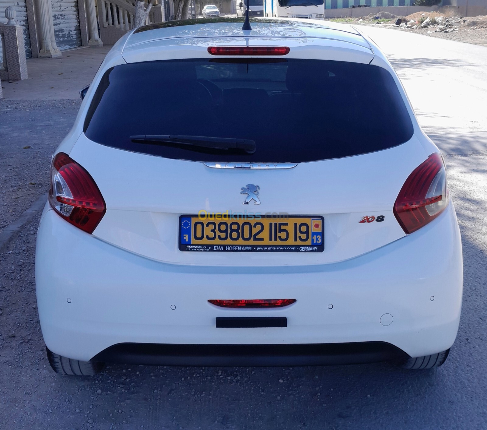 Peugeot 208 2015 Allure