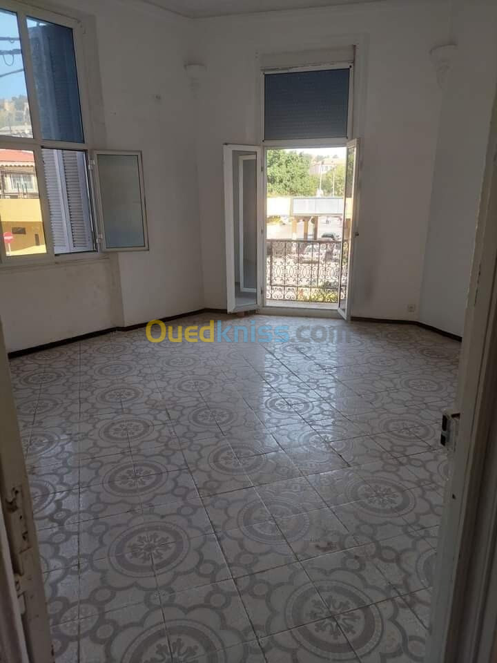 Location Appartement F3 Annaba Annaba