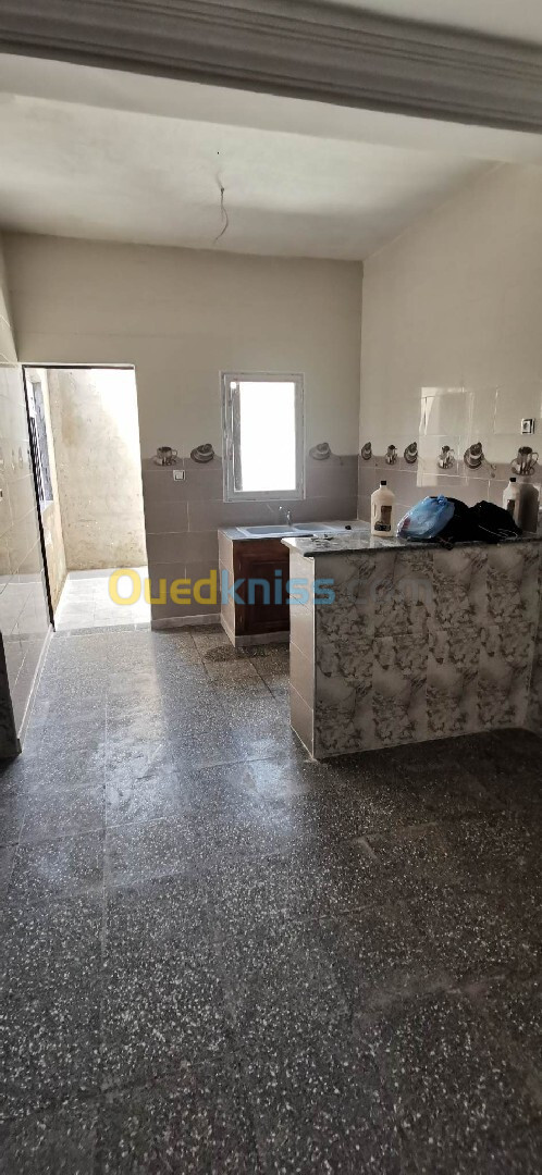 Vente Appartement F3 Mostaganem Hadjadj