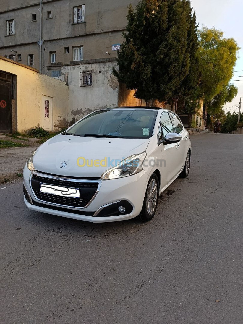 Peugeot 208 2019 Allure Facelift