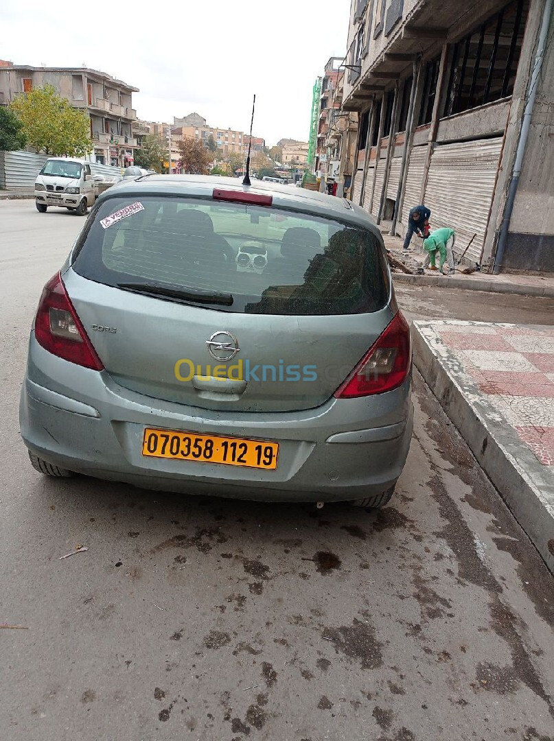 Opel Corsa 2012 