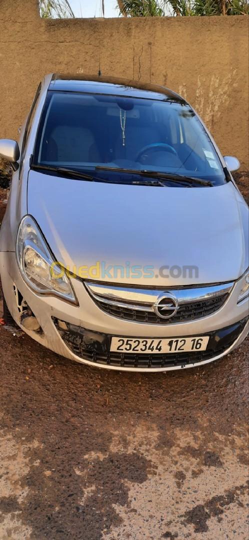 Opel Corsa 2012 