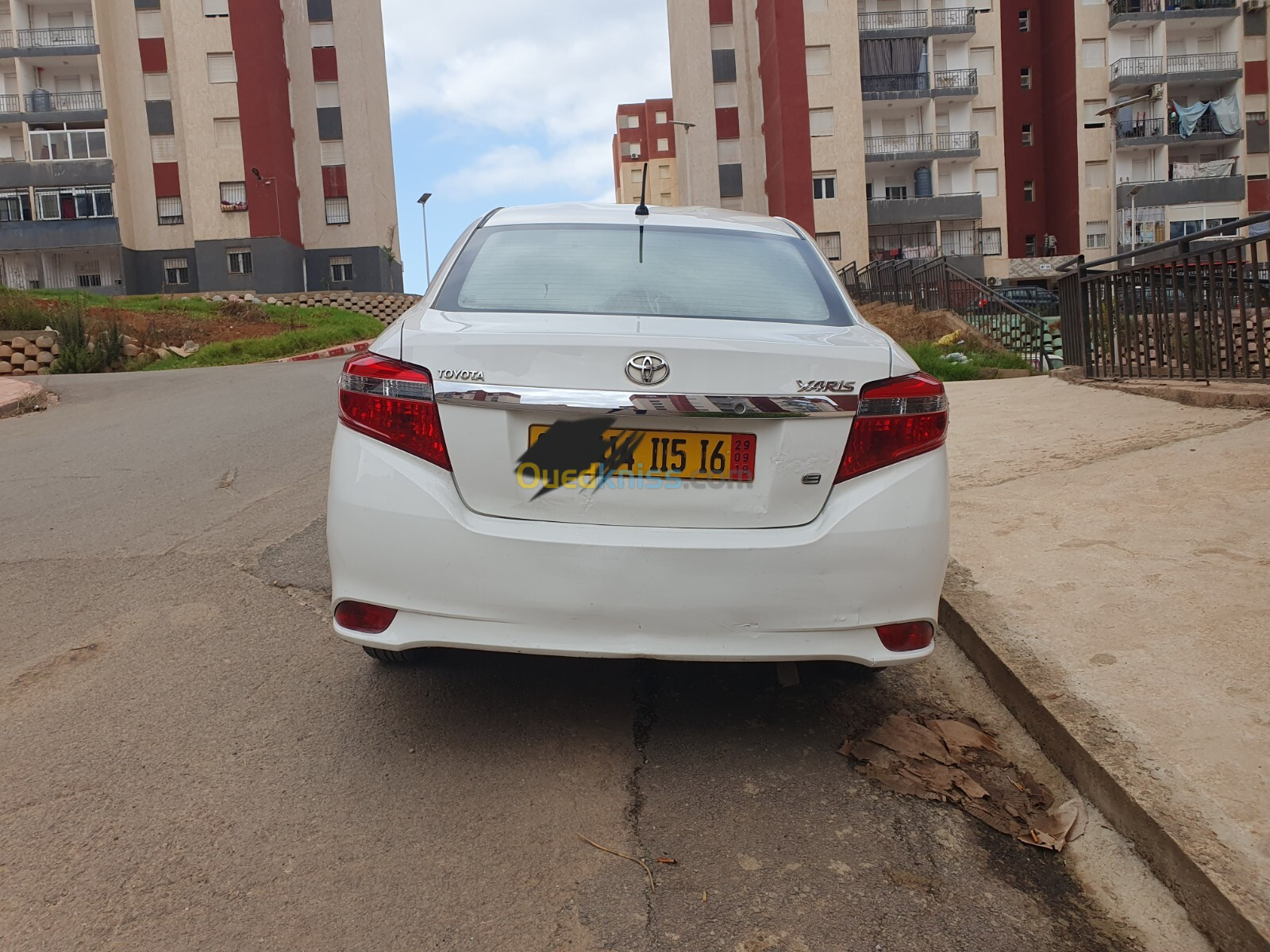 Toyota Yaris Sedan 2015 Executive