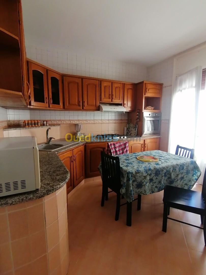 Location Appartement F5 Alger Hydra