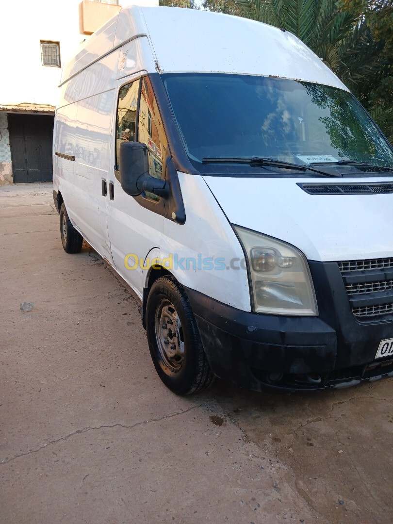 Ford Transit 2016