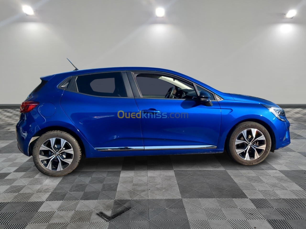 Renault CLIO TCE 90 2023 EVOLUTION