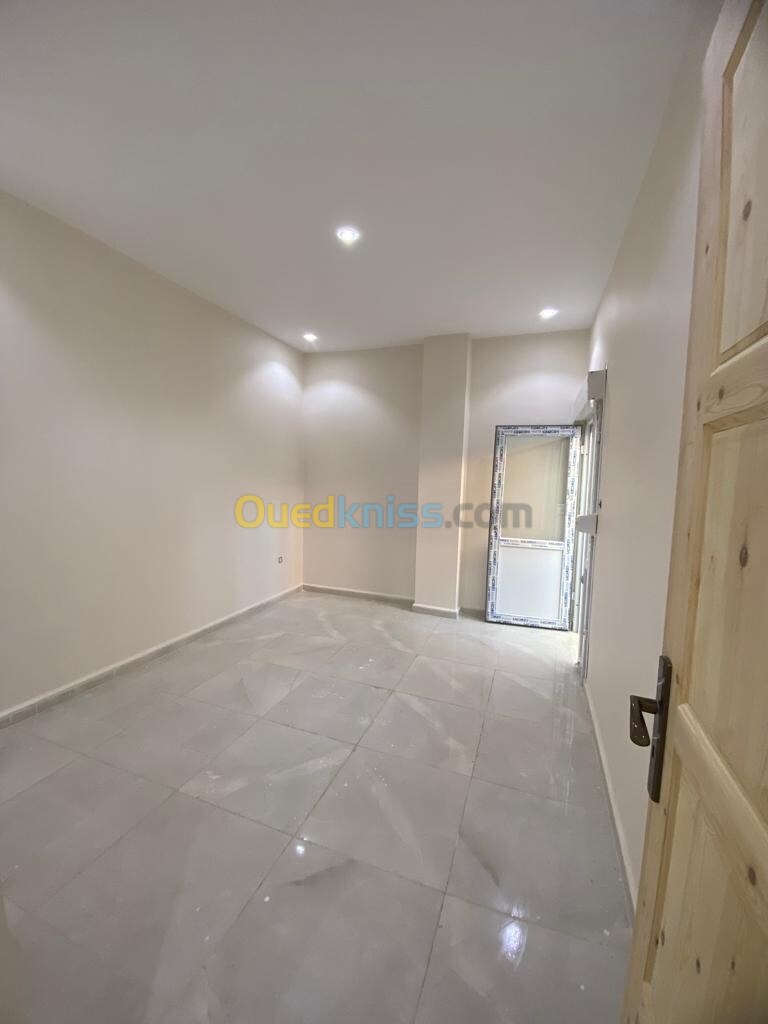 Vente Appartement F2 Alger Bordj el kiffan