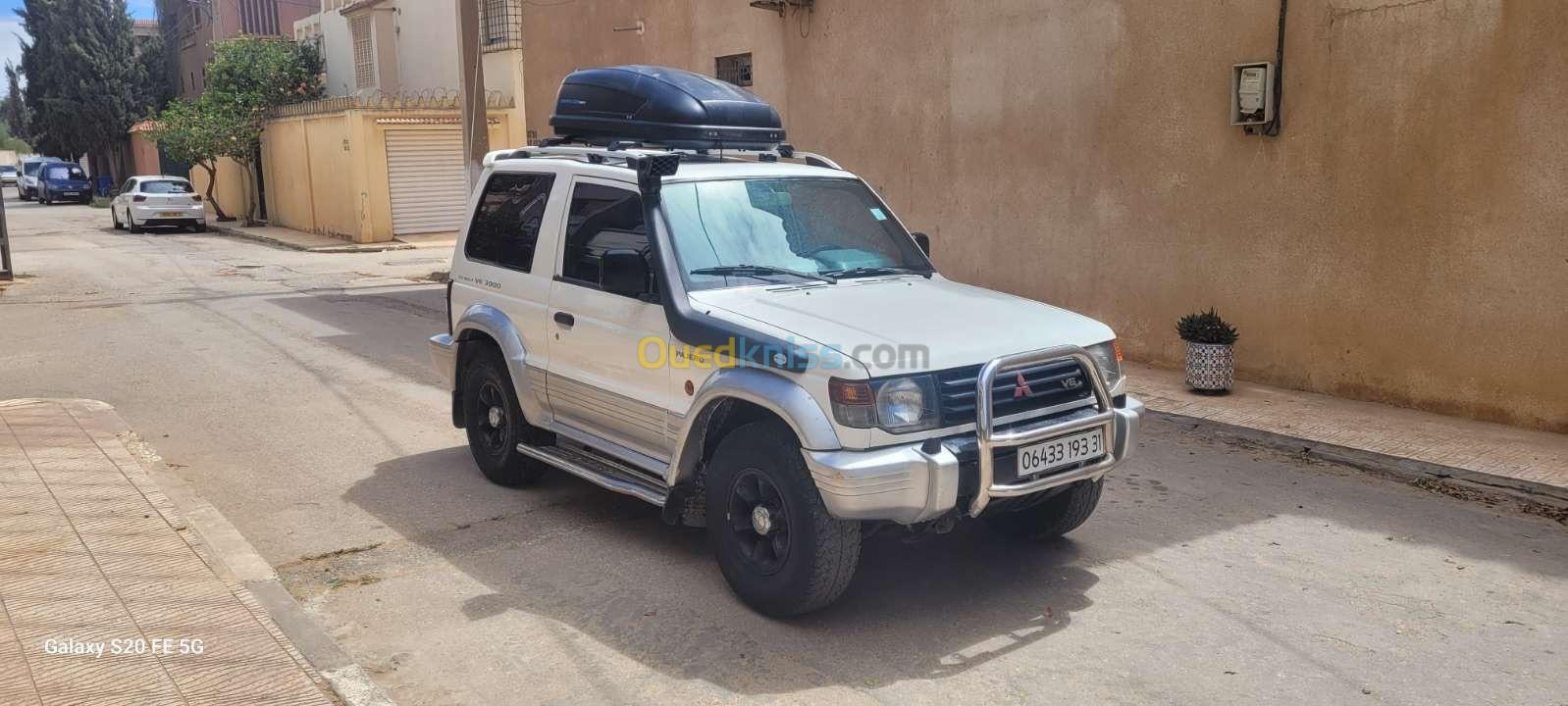 Mitsubishi Pajero Court 1993 Pajero Court