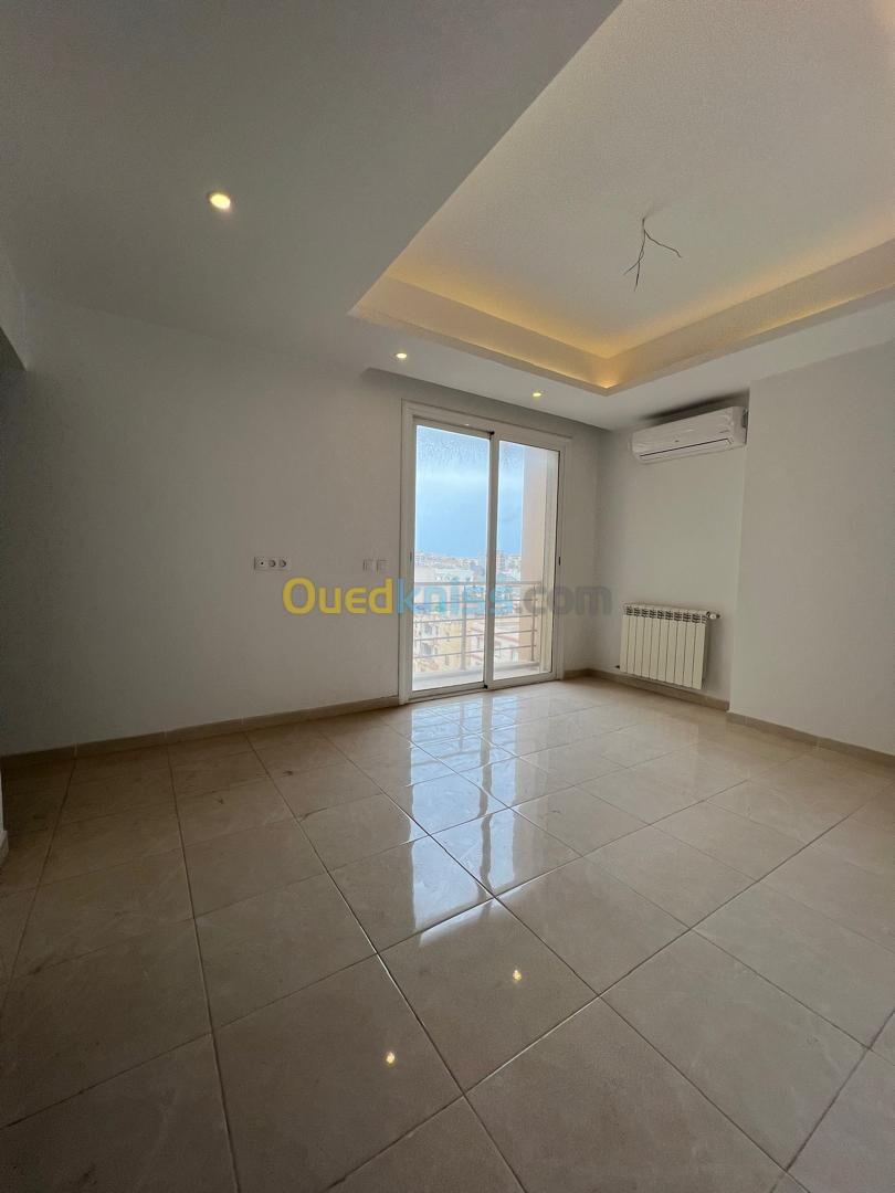 Vente Appartement F4 Alger Cheraga