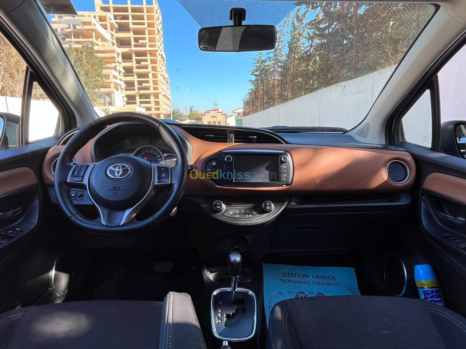 Toyota Yaris 2014 Lounge