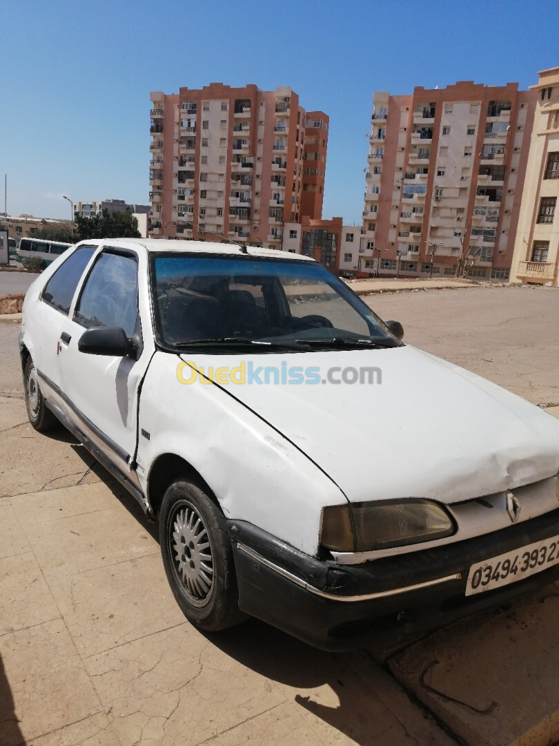 Renault 19 1993 1.9