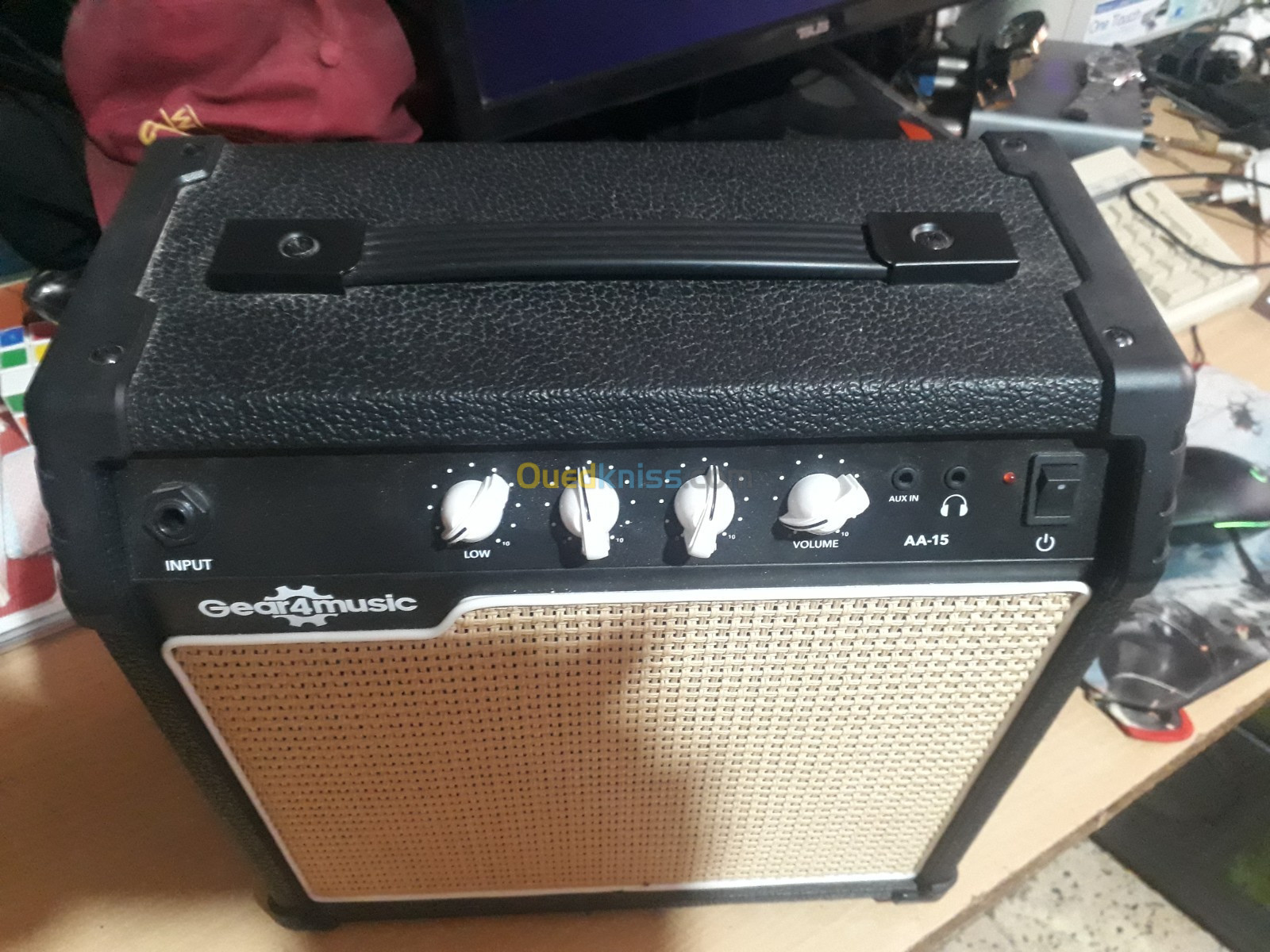 ampli pour guitare elctrique & electro accouqtique