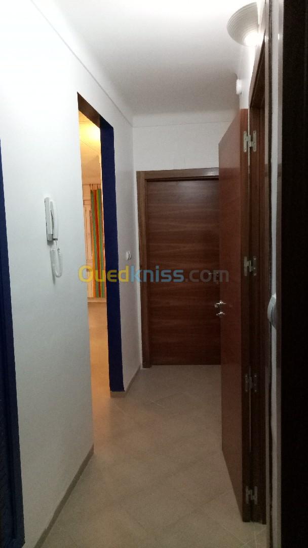 Location Appartement F2.3 Oran Ain el turck