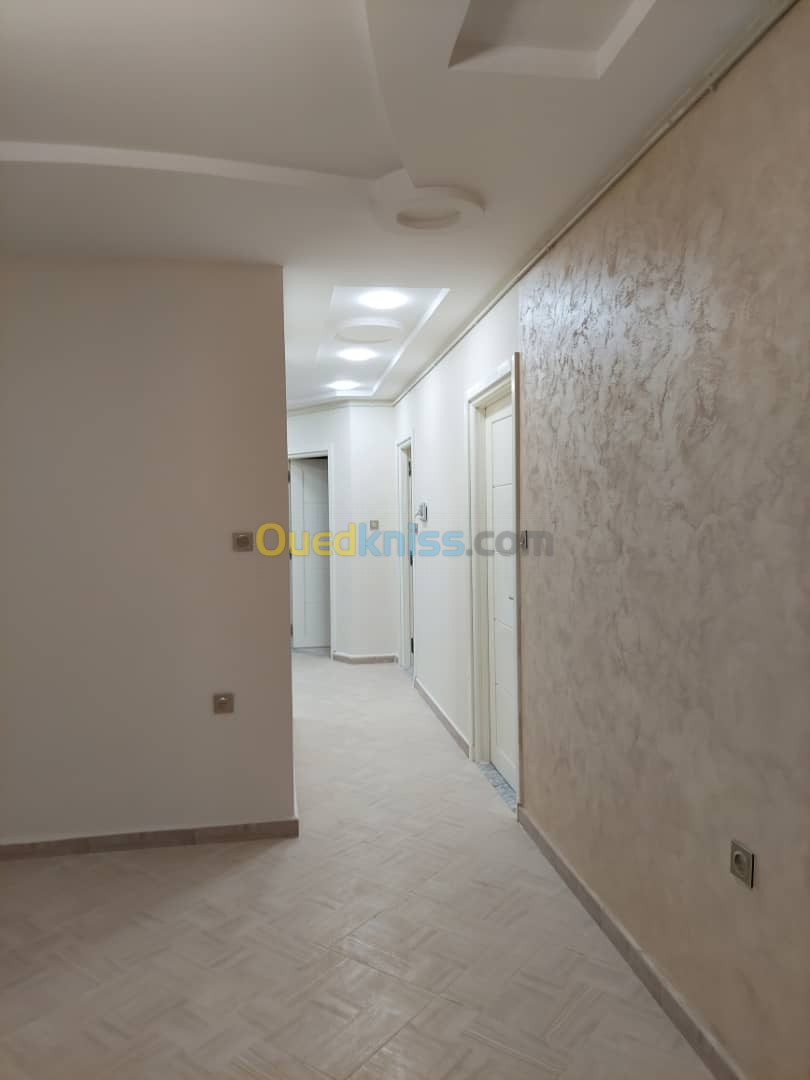 Vente Appartement F3 Alger Bordj el kiffan