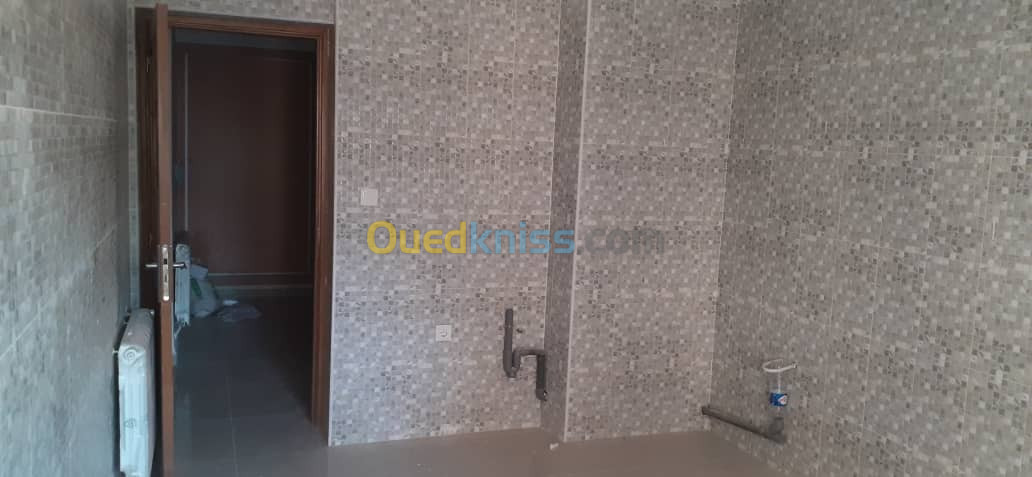 Vente Appartement F4 Blida Blida