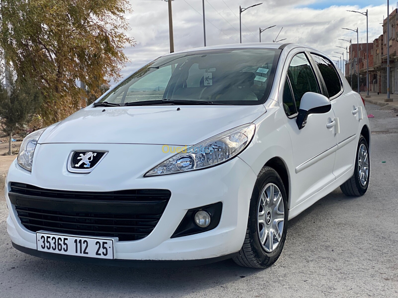 Peugeot 207 2012 